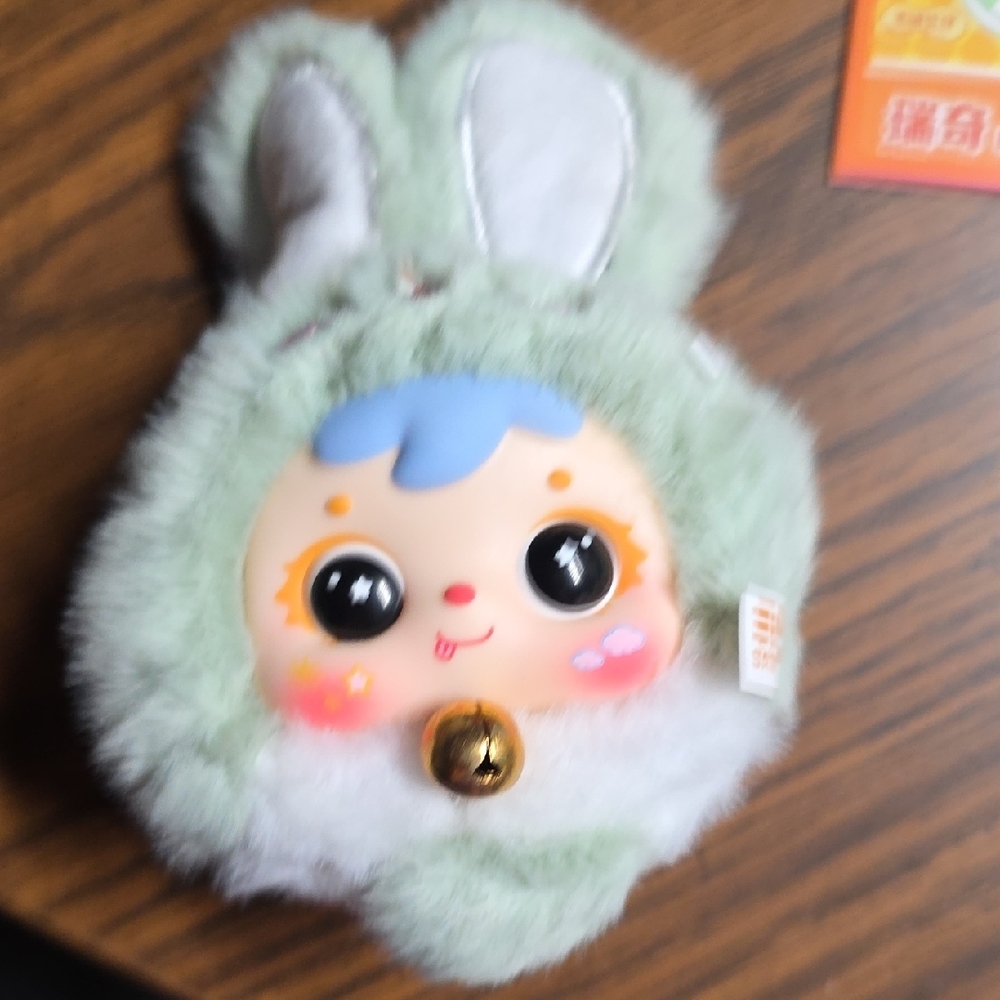 Samuel Scented Mini Lucky Rabbit , Confirmed. - Picture 4 of 8